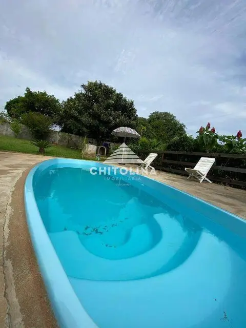 Chácara à venda na Vatinga, Itapetininga: 1.800 m² com piscina