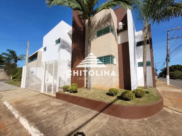 Sobrado à venda na Vila Nastri, Itapetininga: 3 quartos (3 suítes)