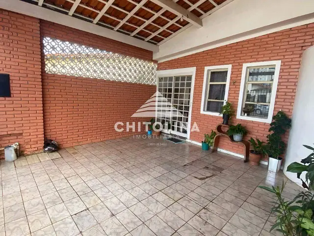 Casa à venda na Vila Aurora, Itapetininga: 2 quartos, 1 vaga