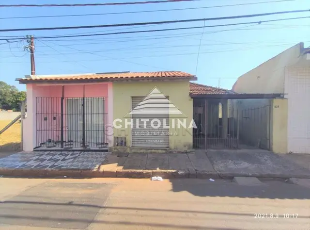 Casa à venda na Vila Vendramini, Itapetininga: 3 casas, 2 comerciais